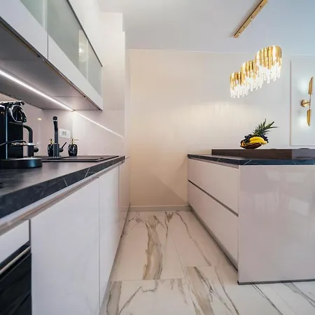 Appartement Rixos Private Parking Garage *